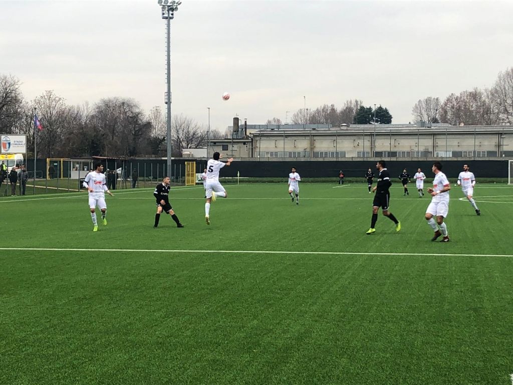 La Caronnese è avanti 1-0 sul Casale al termine del primo tempo